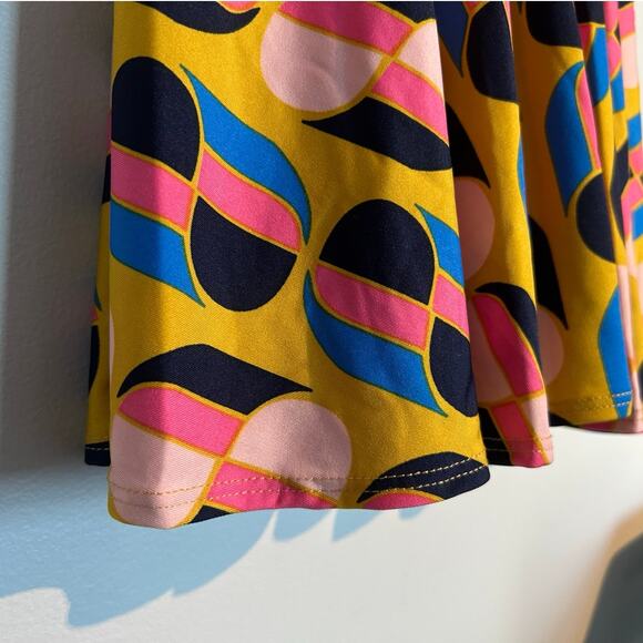 NWT Dot Dot Smile Empire Waist Cap Sleeve Dress – Yellow Retro – Girls 5/6 - Picture 9 of 9